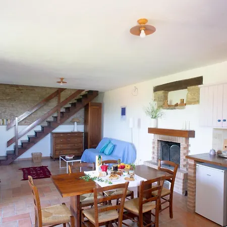 بيت للعطل Buon Vento, Piccoli Chic In Italy غوبيو